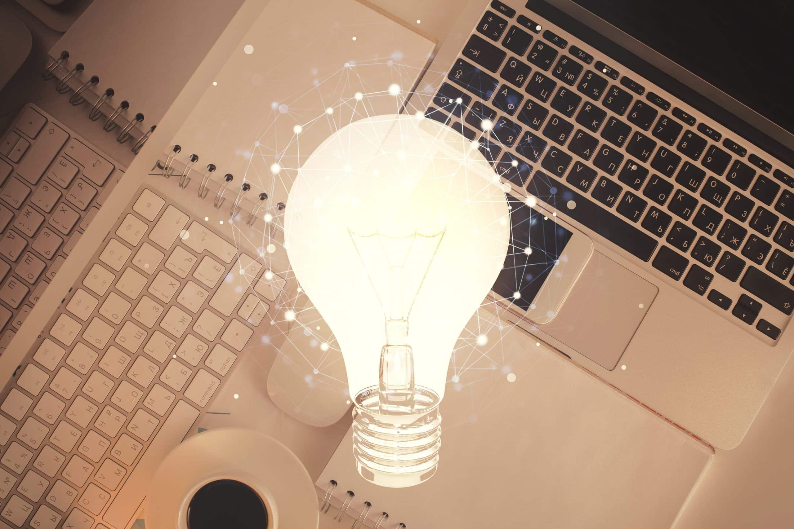 Fotografía virtual con iconos relacionados con un curso Power Apps