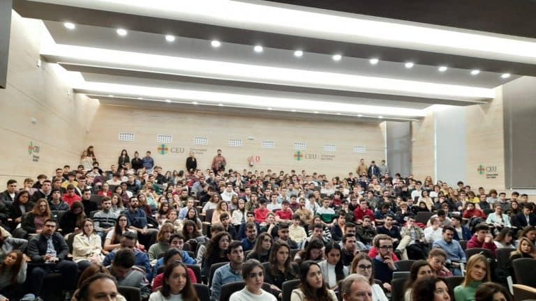 Ponencia del encuentro en CEU San Pablo