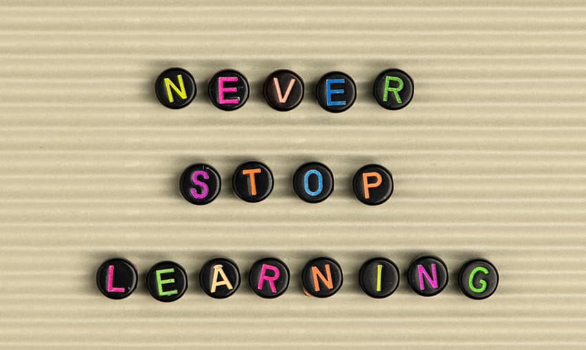 No dejes de aprender ya sea con formación online o formación presencial