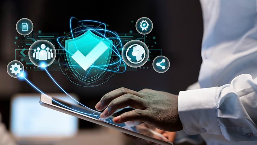 Iconografía que representa la gestión de modelos Zero Trust y Compliance 