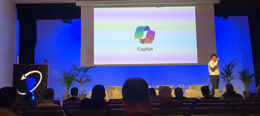 Antonio Budia en su exposición sobre Copilot de Microsoft 